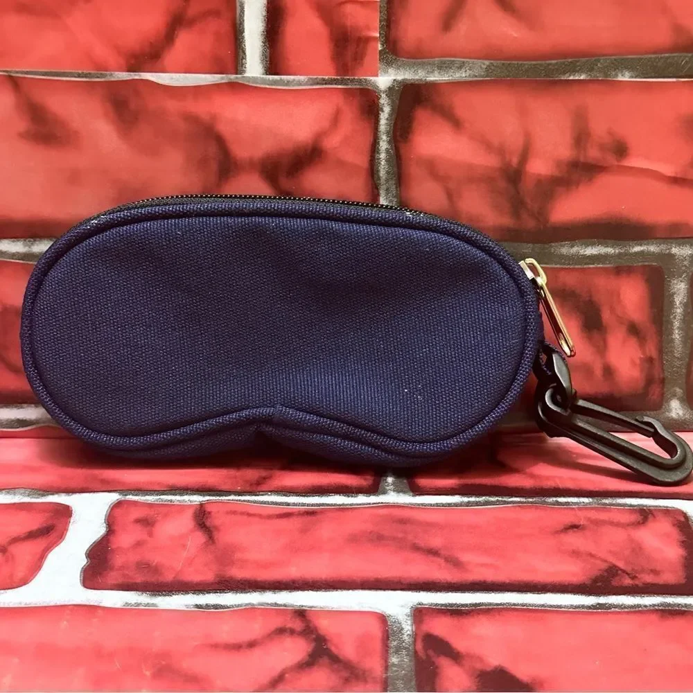 Disney Winnie The Pooh eyeglass case